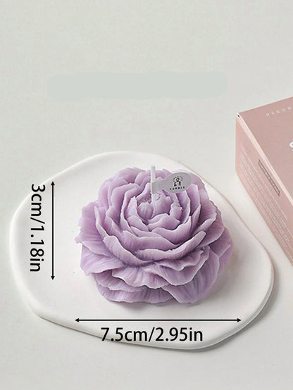 Experience refined relaxation with our Flower Shape Aromatherapy Candle, crafted from organic soy wax for a clean, eco-friendly burn. Each candle is delicately molded into a floral design and infused with expertly blended scents including White Peach, French Lavender, Maid Of Berlin, and Reverse Paris. This carefully curated combination promotes calmness and enhances your environment with subtle, sophisticated fragrance notes. Ideal for creating a tranquil atmosphere while supporting sustainable living.